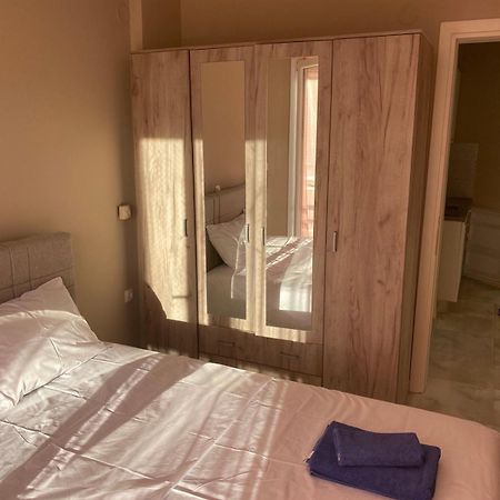 Apartman Mirjana Paralía Exteriör bild